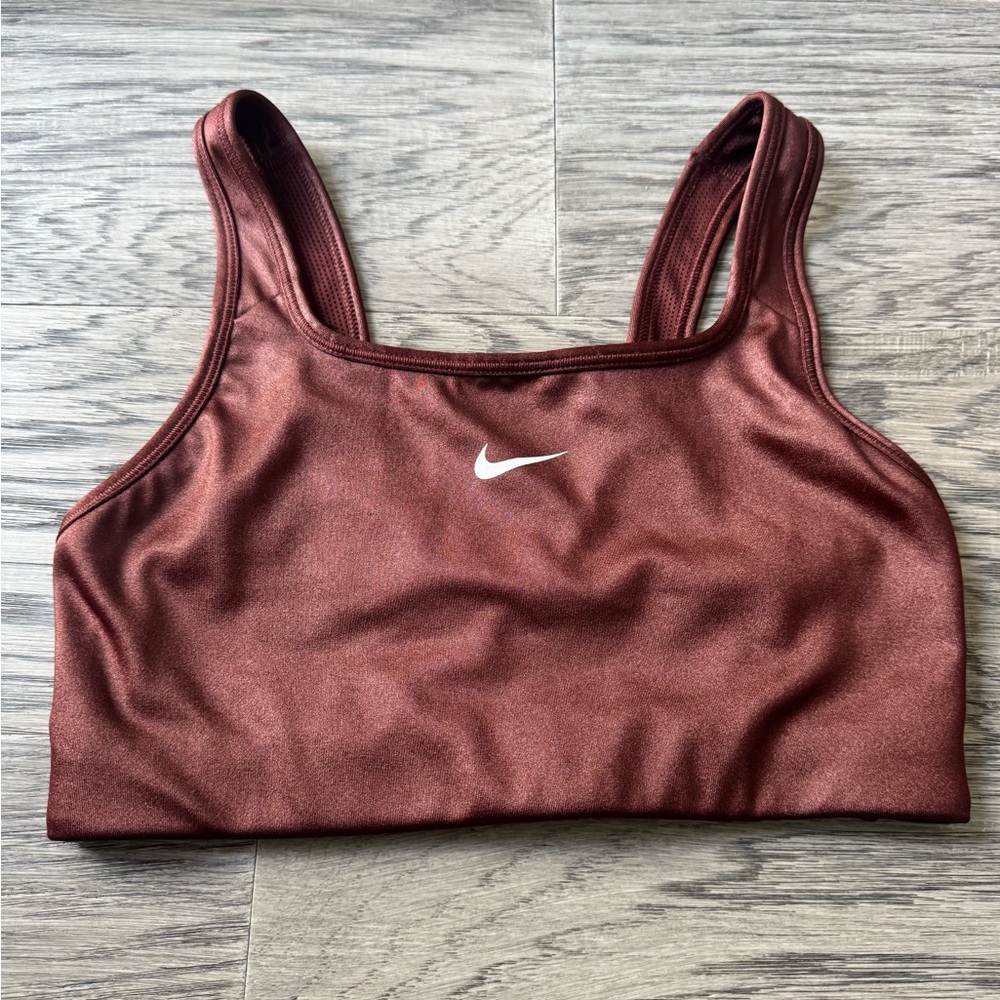Nike Metallic Women's Sports Bra